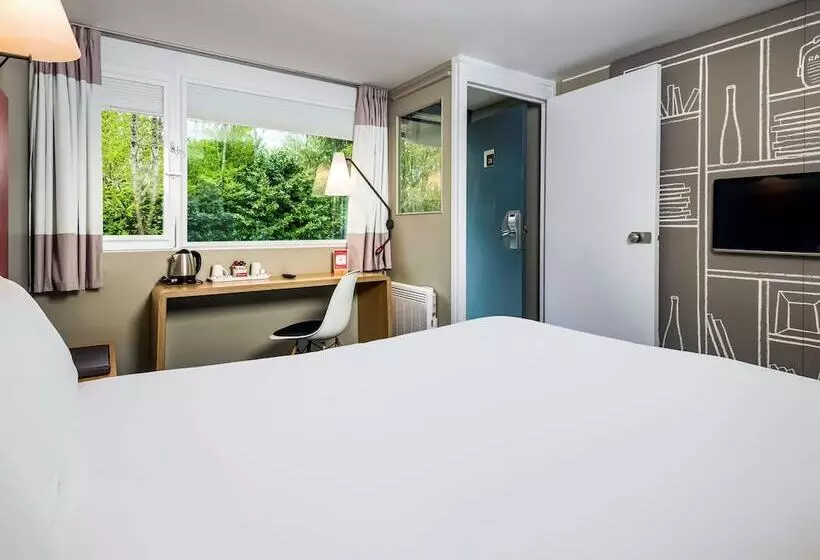 ホテル Ibis Plymouth