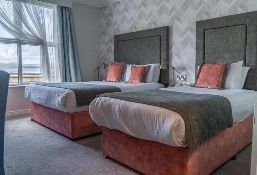 فندق Inishowen Gateway