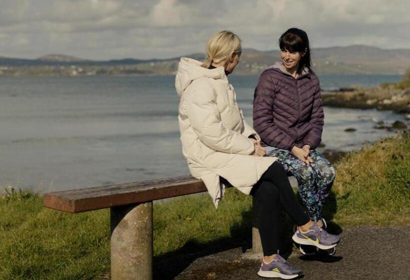 فندق Inishowen Gateway