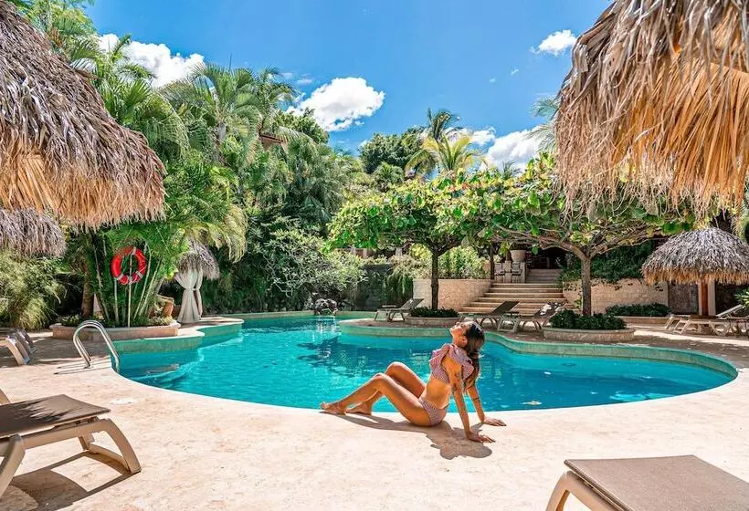 Отель Jardin Del Eden Boutique