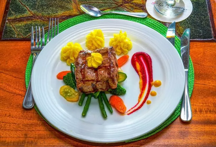 Отель Jardin Del Eden Boutique