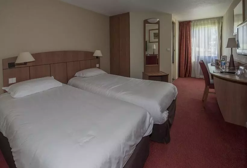 호텔 Kyriad Genève St Genis Pouilly