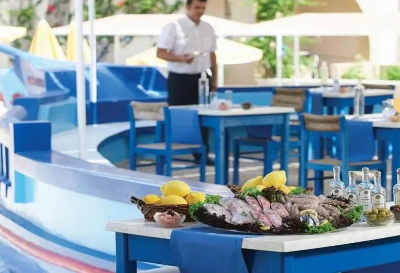 酒店 Porto Bello Beach