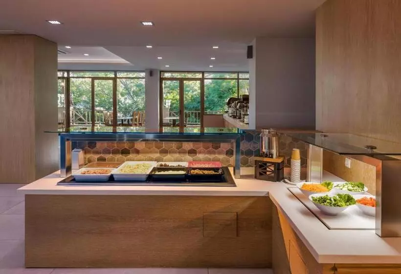 酒店 Porto Bello Beach