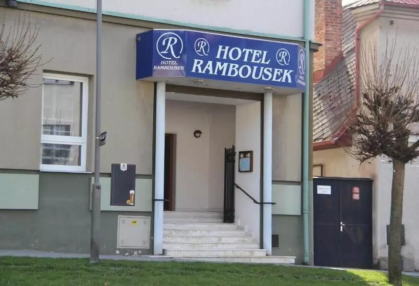 호텔 Rambousek