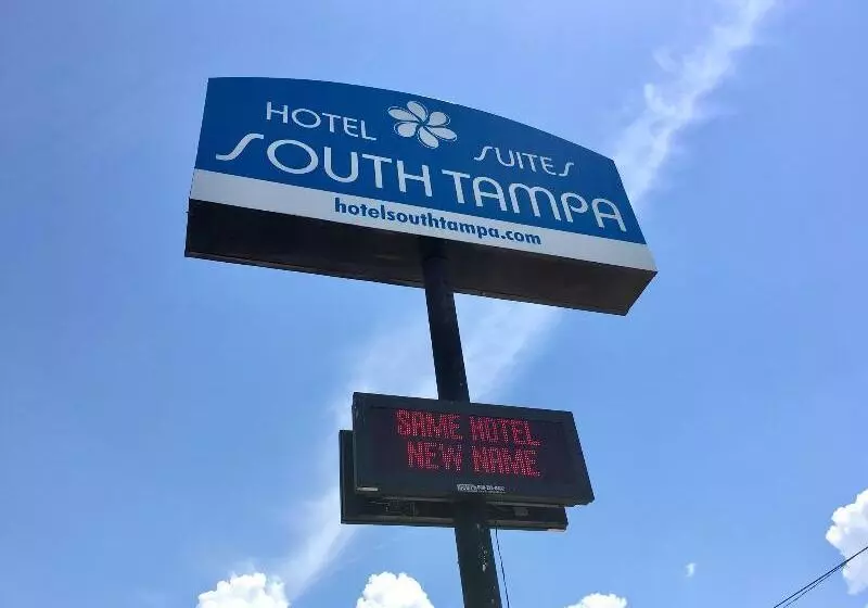 בית מלון כפרי South Tampa & Suites