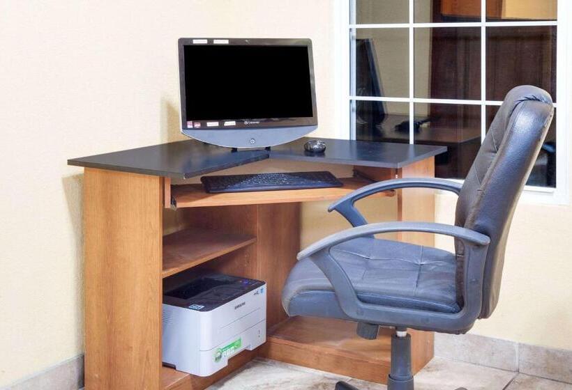 فندق Sunrise Extended Stay