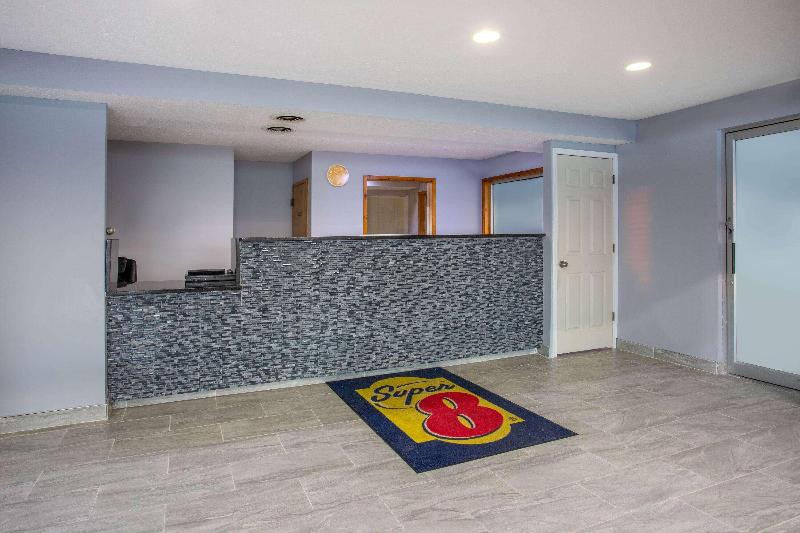 호텔 Super 8 By Wyndham Missouri Valley