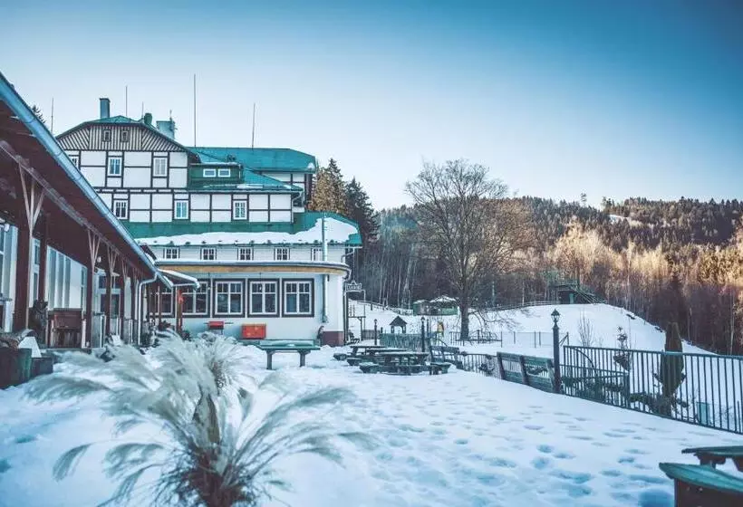 Retro Hotel Pod Zvičinou