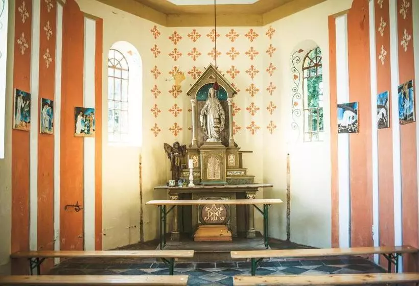 Retro Hotel Pod Zvičinou