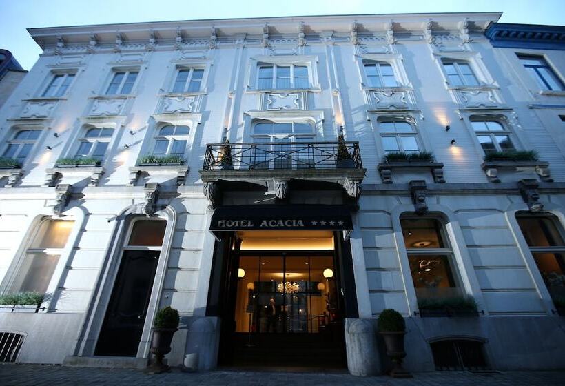 هتل Acacia