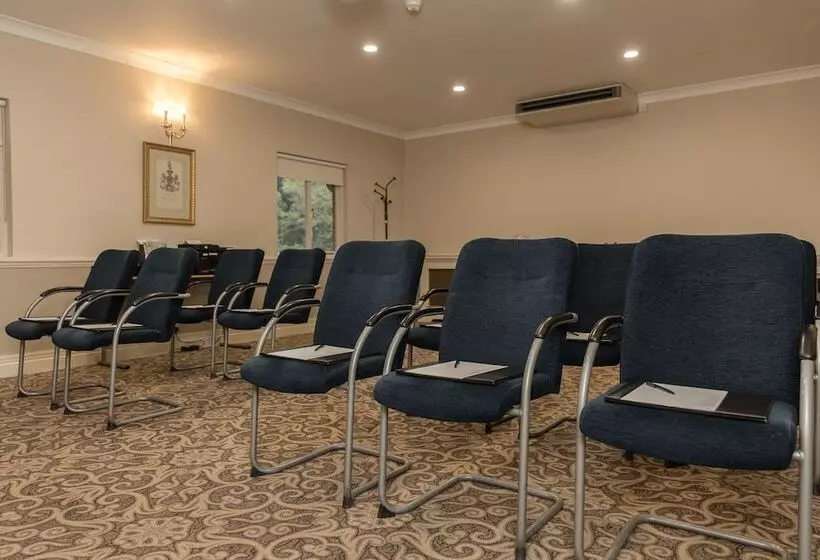 Audleys Wood Hotel, Basingstoke