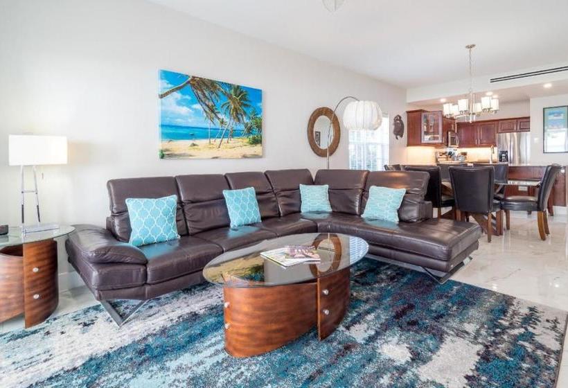 هتل Grandview Condominiums