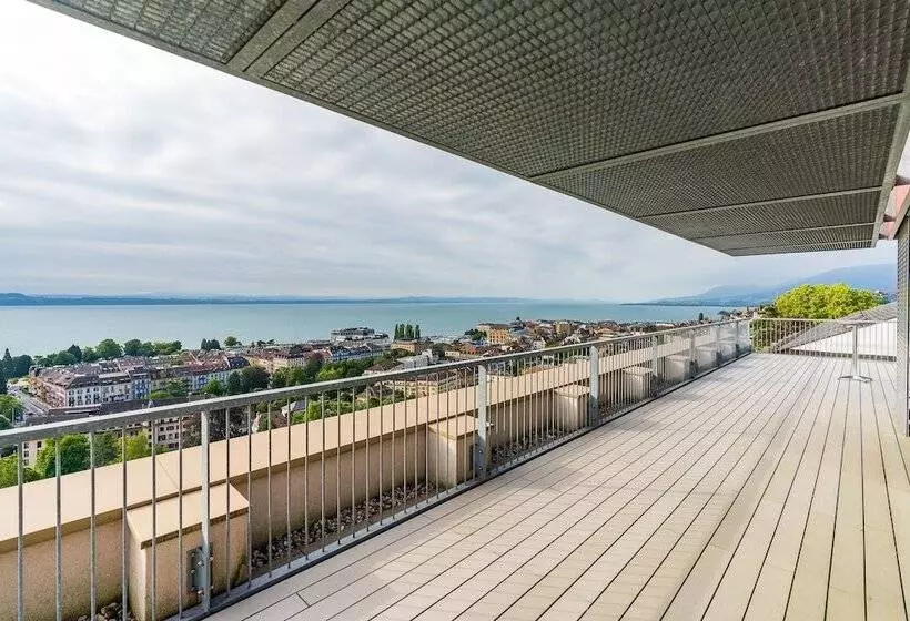 هتل Hôtel Alpes & Lac