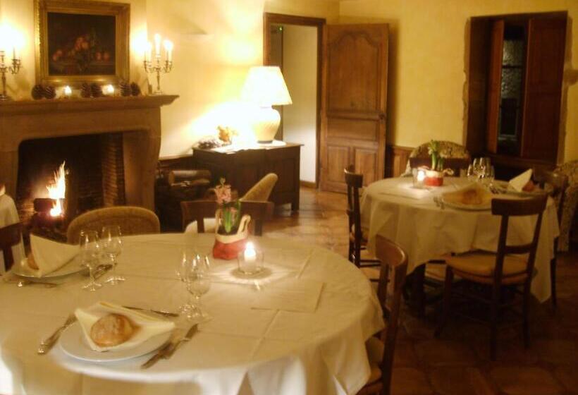 فندق Le Hameau De Barboron