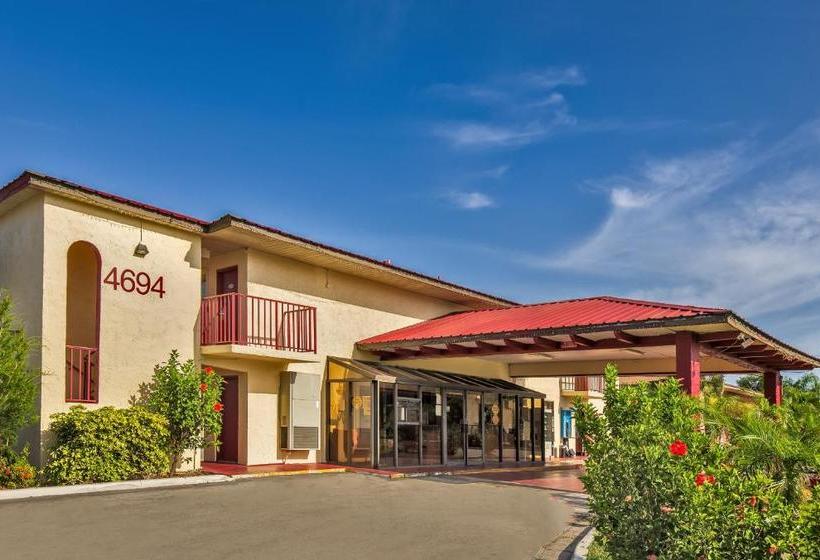 ホテル Maingate Florida