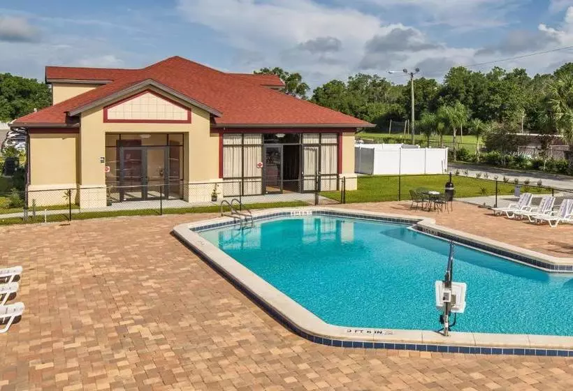 酒店 Maingate Florida