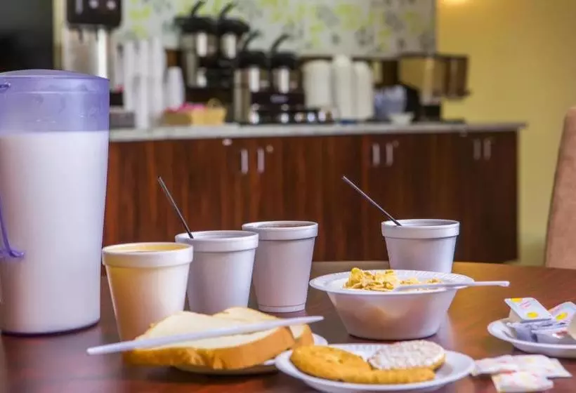 酒店 Maingate Florida