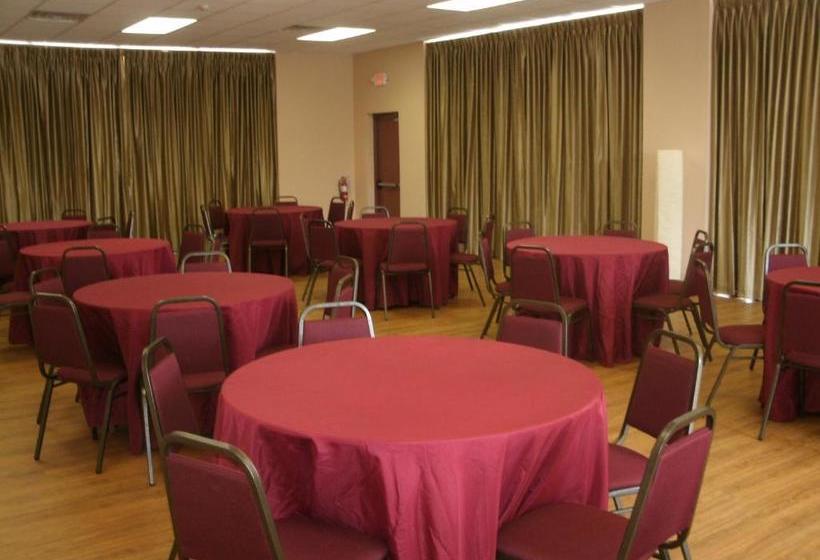 ホテル Maingate Florida