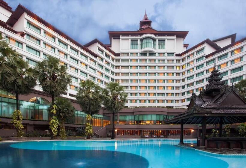Sedona Hotel Yangon