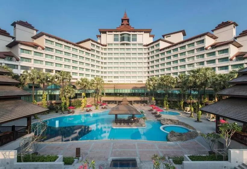 Sedona Hotel Yangon