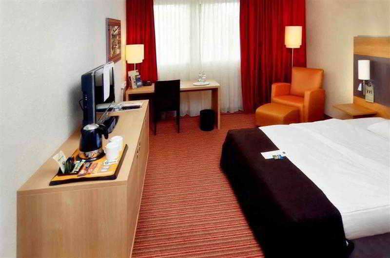 Elaya Hotel Stuttgart Boeblingen