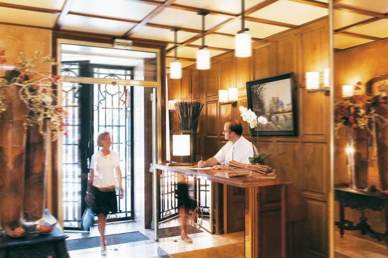 هتل Terminus Orléans Paris