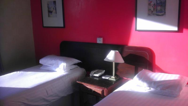 酒店 Royal Kings Arms