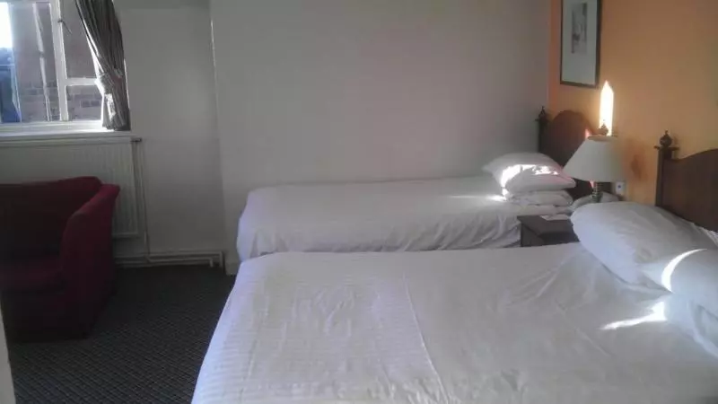 ホテル Royal Kings Arms