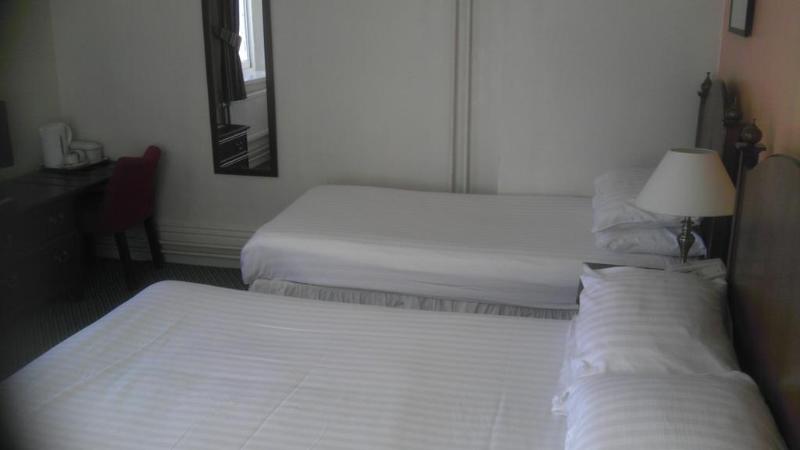 酒店 Royal Kings Arms