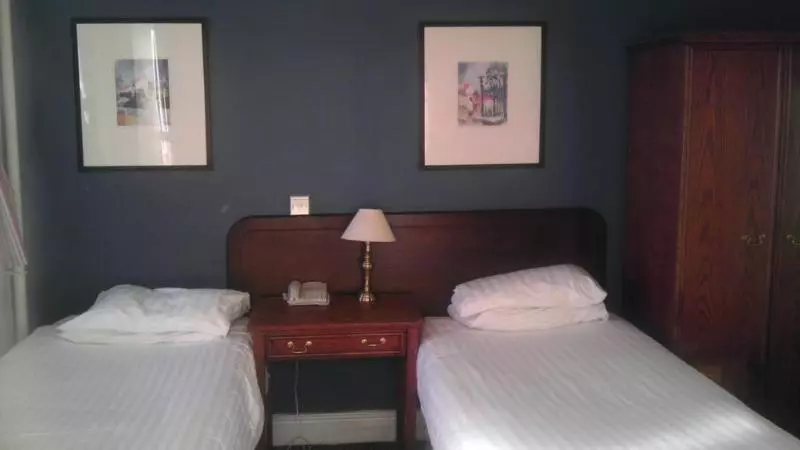 ホテル Royal Kings Arms