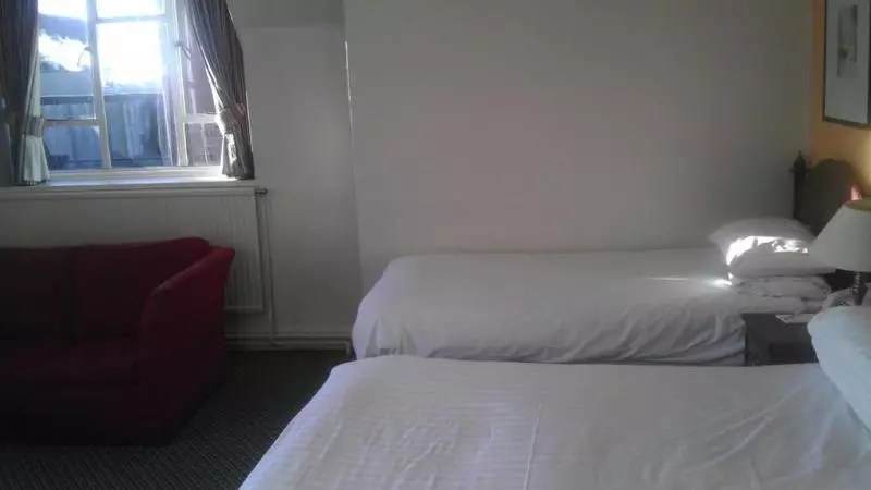 ホテル Royal Kings Arms