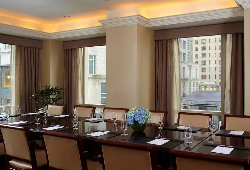 酒店 Trump International New York