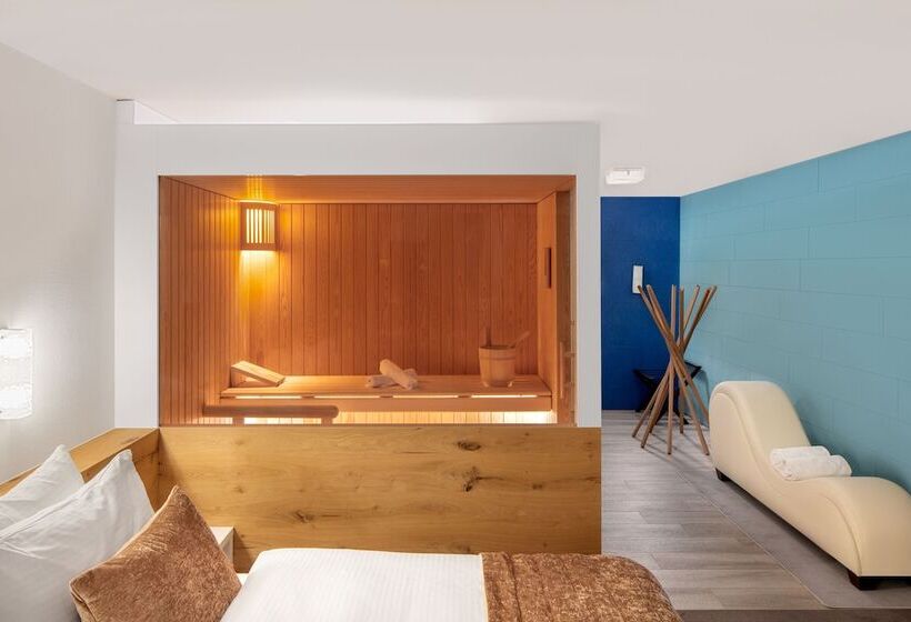 هتل Waldegg Adults Only