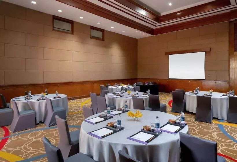 Novotel Phuket Resort