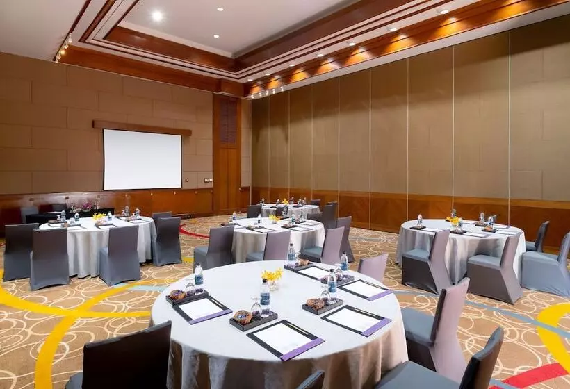 Novotel Phuket Resort