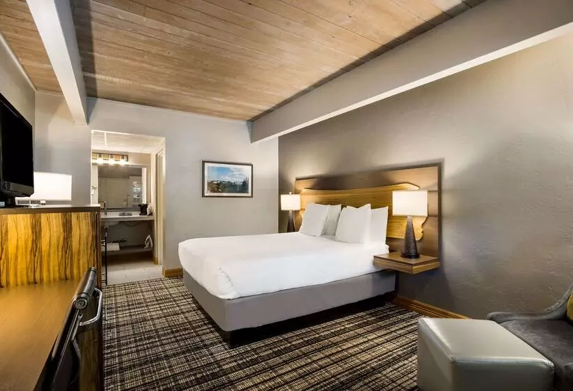 Отель Best Western Antlers At Glenwood Springs