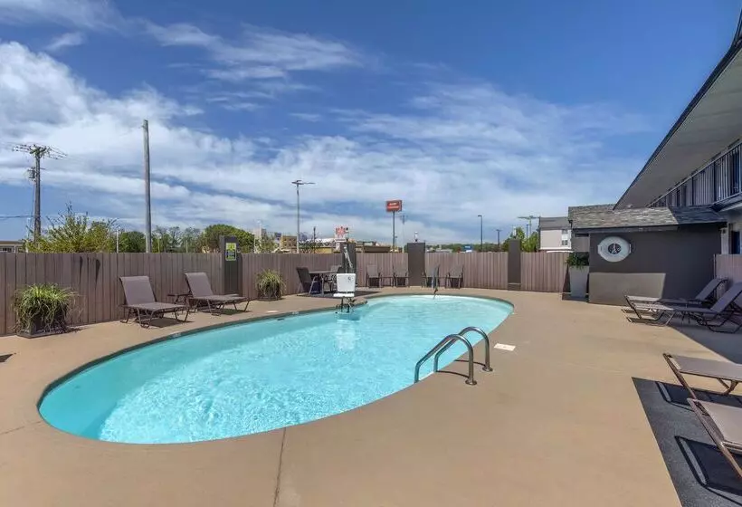 ホテル Best Western Athens Inn