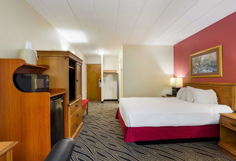 בית מלון כפרי Best Western Braddock Inn