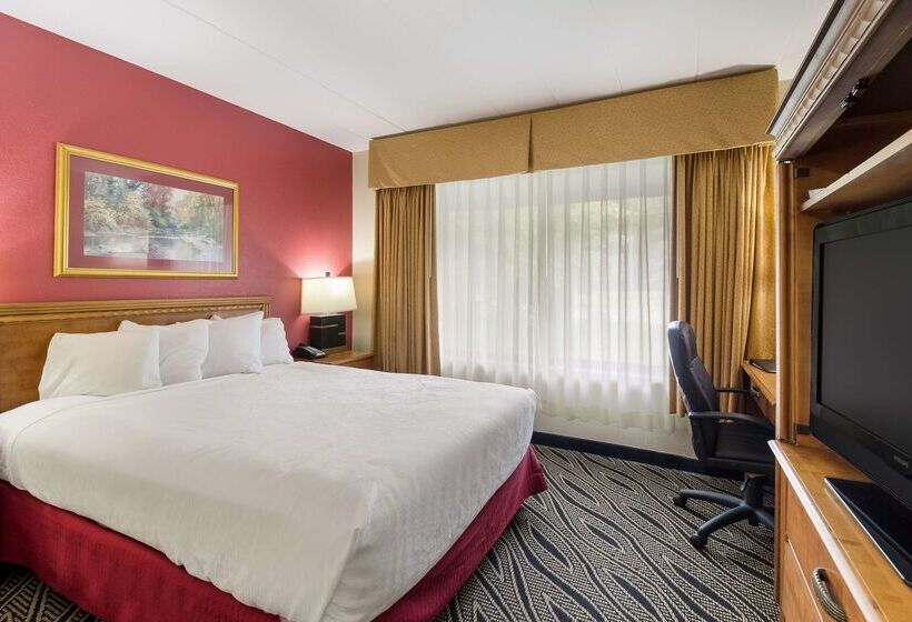 בית מלון כפרי Best Western Braddock Inn