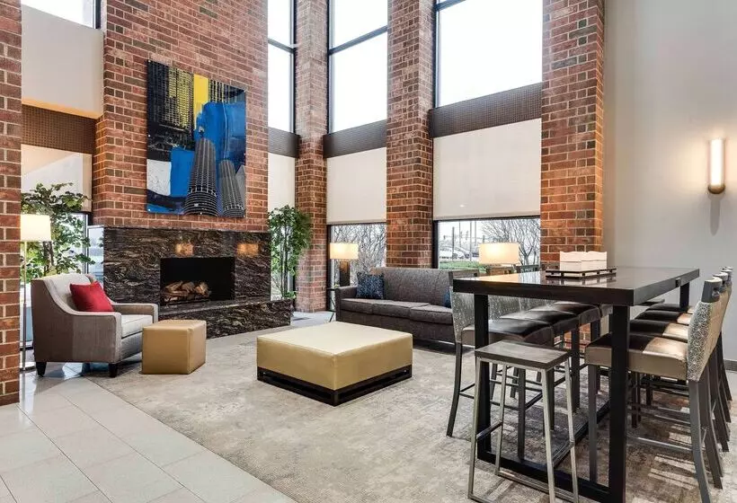 ホテル Best Western Chicago Downers Grove