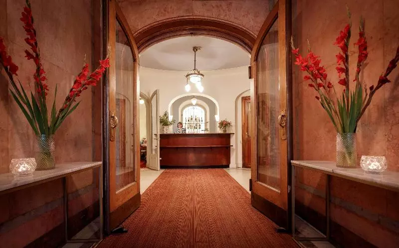 ホテル Best Western Plus La Midtown