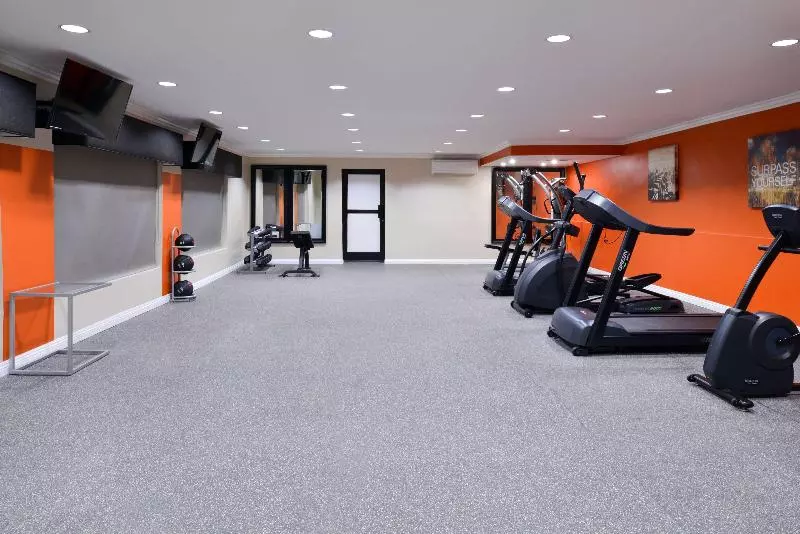 ホテル Best Western Plus La Midtown