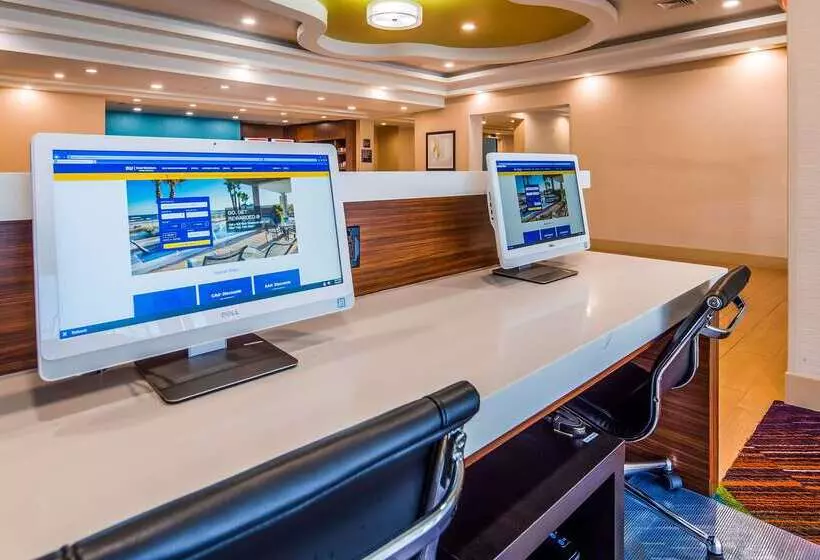 בית מלון כפרי Best Western Plus North Shore