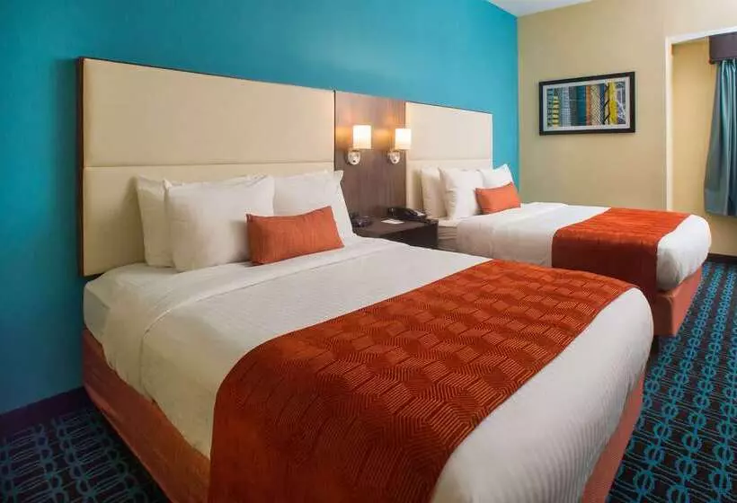 בית מלון כפרי Best Western Plus North Shore