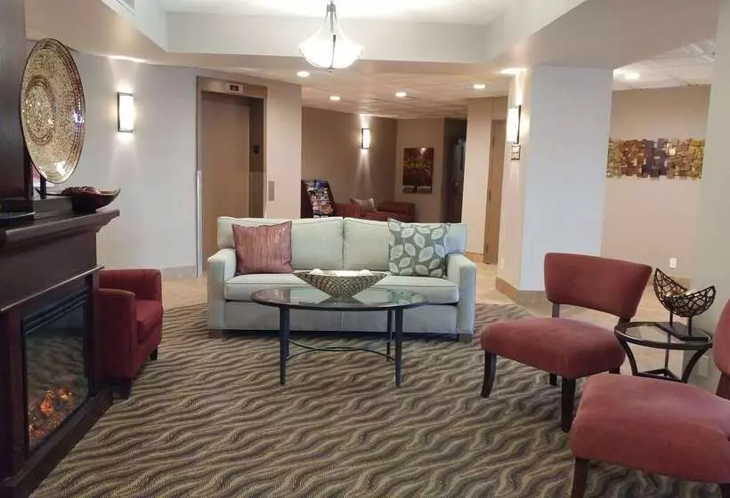 ホテル Best Western Plus Rose City Suites