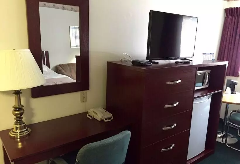 Отель Colonial Inn