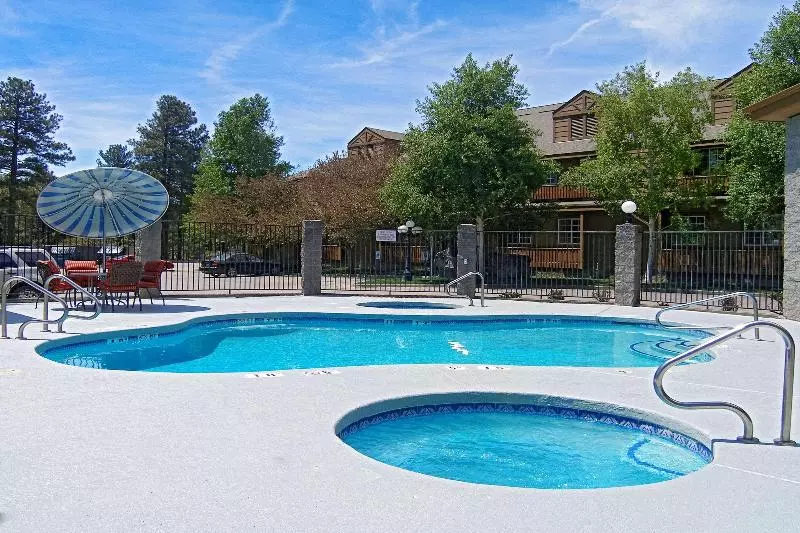 酒店 Comfort Inn I17 & I40