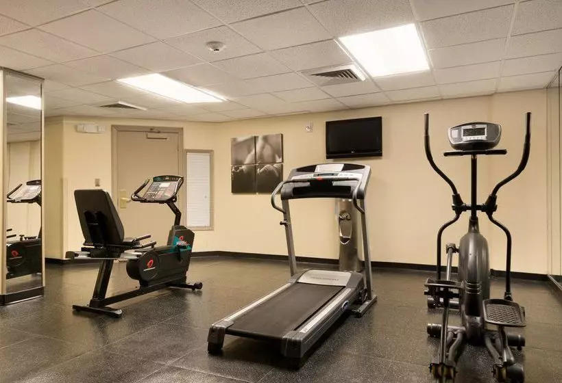 ホテル Ramada Huntsville