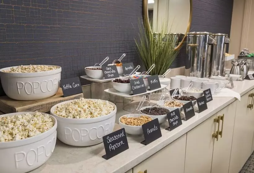 בית מלון כפרי Crowne Plaza Providence Warwick , An Ihg